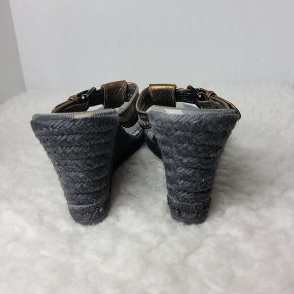 Burberry Womens Size 7.5 Metallic Bronze Leather Wedge Espadrille Thong - Picture 7 of 12